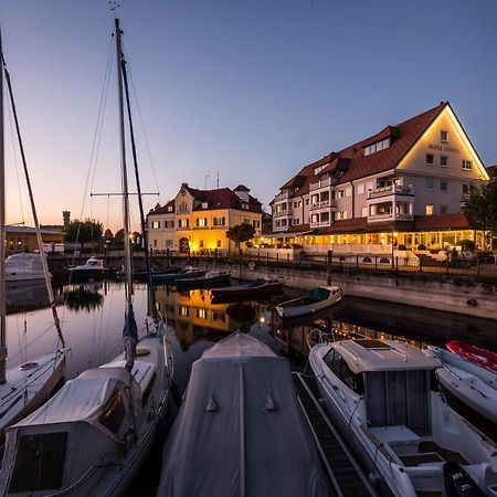 Akzent Hotel Loewen Langenargen Bagian luar foto