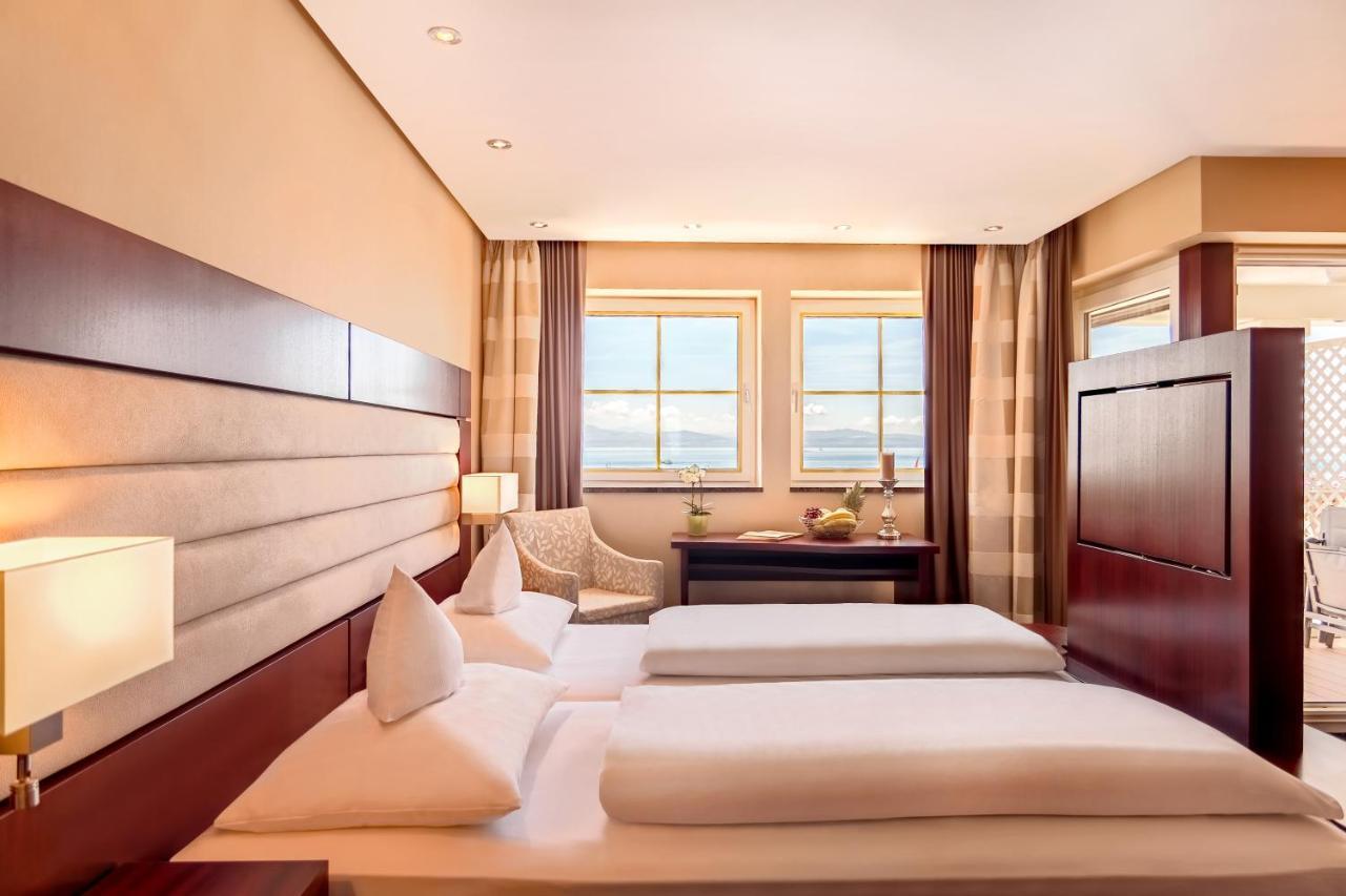 Akzent Hotel Loewen Langenargen Bagian luar foto