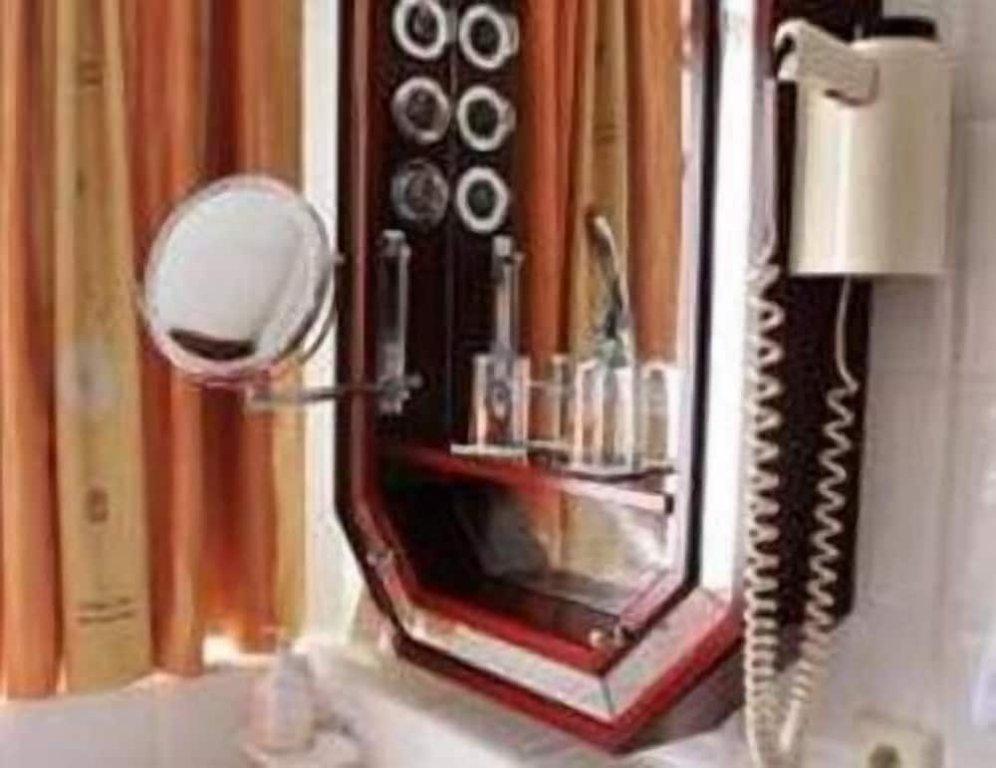 Akzent Hotel Loewen Langenargen Bagian luar foto