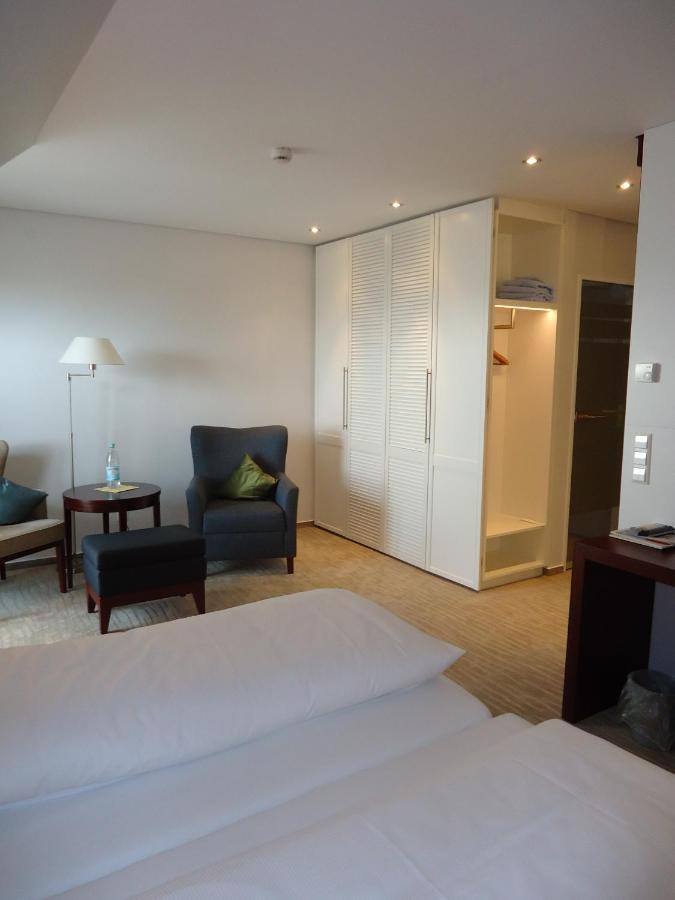 Akzent Hotel Loewen Langenargen Ruang foto